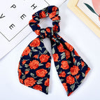 Red rose and blue ribbon / Head rope