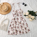 White background with flowers / L