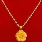 Multilayer floral necklace