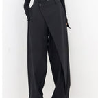 Black 2 / L