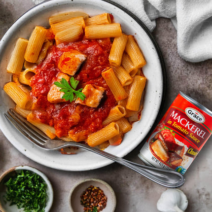 Grace Mackerel in Tomato Sauce (Classic Mackerel in Tomato Sauce 5.5oz - 5 Pack)